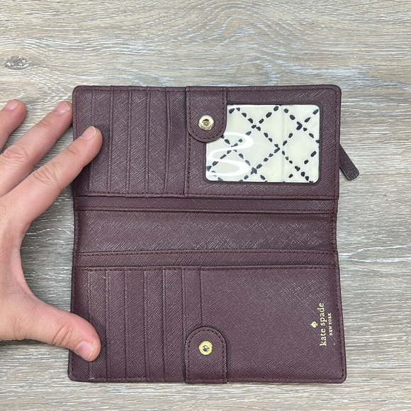 Kate Spade Burgundy Crossbody Bag with Chain Strap - Picture 15 of 15